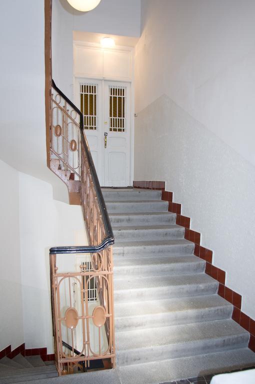 פראג Apartments With 2 Bathrooms- 5 Minutes From Old Town - 102 M2 מראה חיצוני תמונה