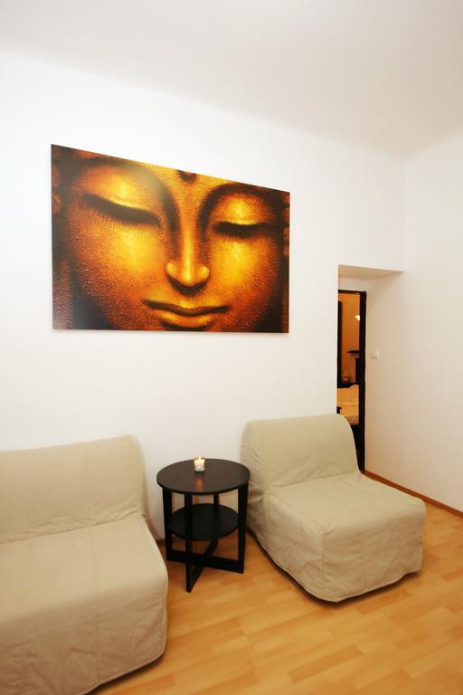 פראג Apartments With 2 Bathrooms- 5 Minutes From Old Town - 102 M2 מראה חיצוני תמונה