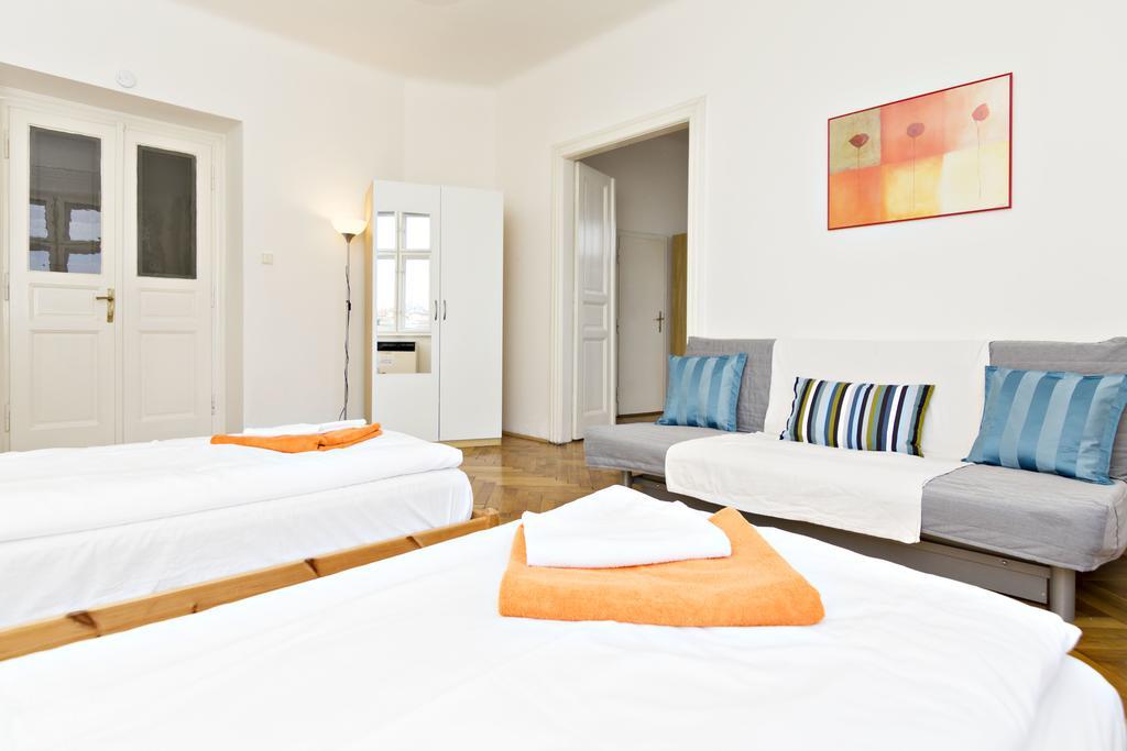 פראג Apartments With 2 Bathrooms- 5 Minutes From Old Town - 102 M2 מראה חיצוני תמונה