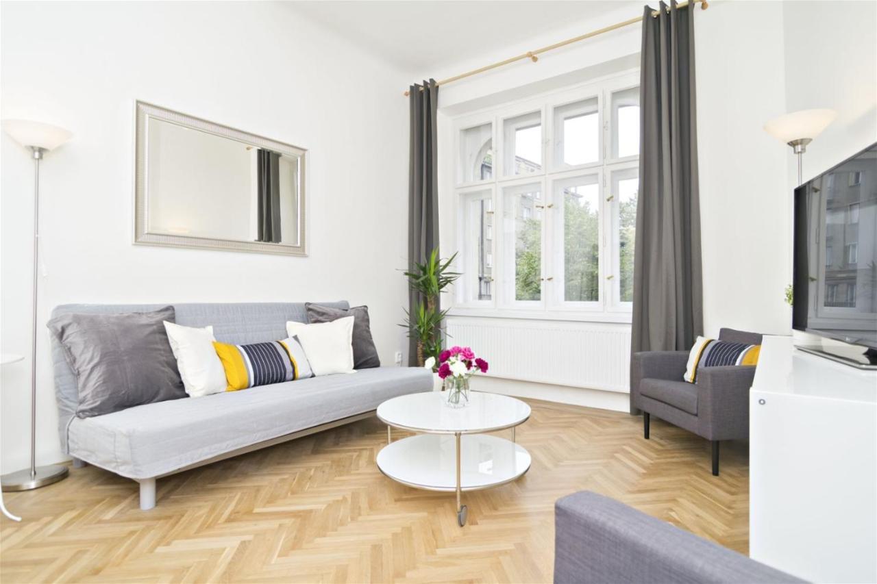 פראג Apartments With 2 Bathrooms- 5 Minutes From Old Town - 102 M2 מראה חיצוני תמונה