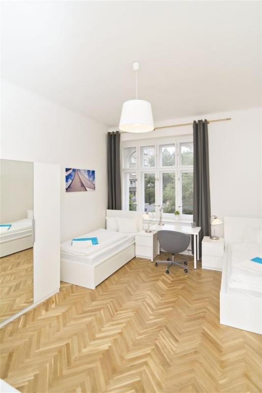 פראג Apartments With 2 Bathrooms- 5 Minutes From Old Town - 102 M2 מראה חיצוני תמונה