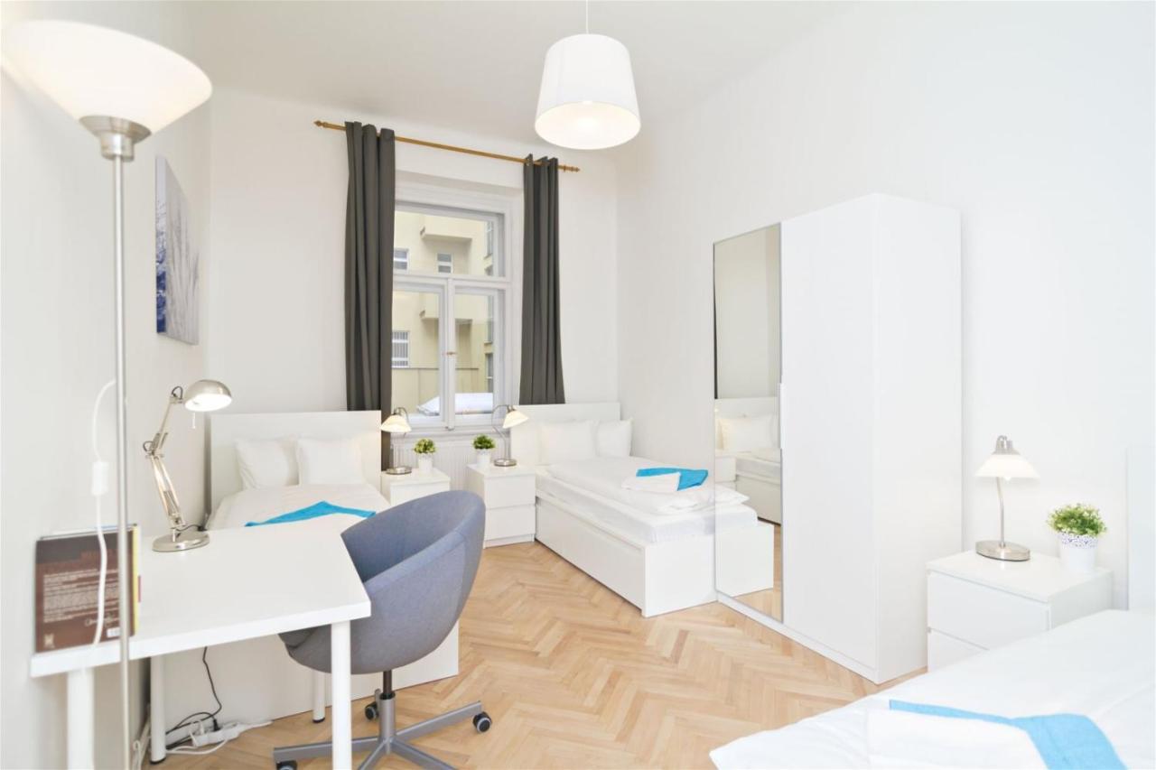 פראג Apartments With 2 Bathrooms- 5 Minutes From Old Town - 102 M2 מראה חיצוני תמונה